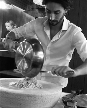 Paletti 3 Paletti owner Dario preparing pasta