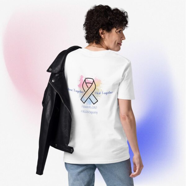 Unisex organic cotton t-shirt "In this Family" White - Image 2