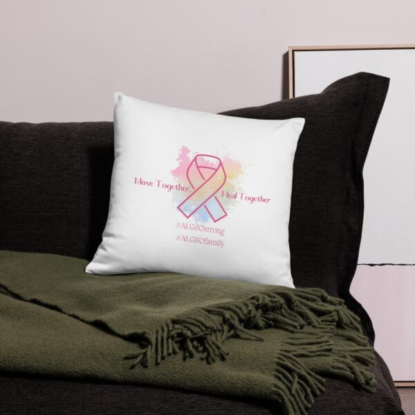 Pillow Case "In October we wear pink" - Image 4