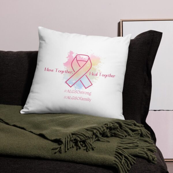 Pillow Case "In October we wear pink" - Image 2